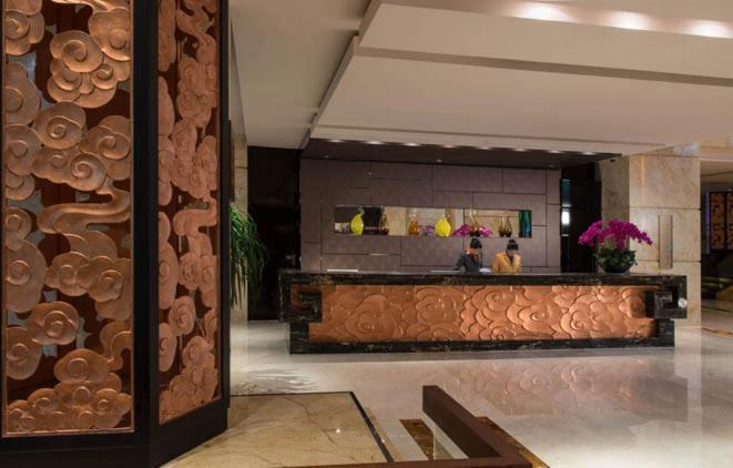 Felton Grand Hotel Чънду Екстериор снимка